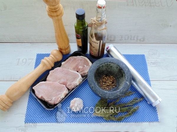 Ингредиенты для мяса запечённого в фольге