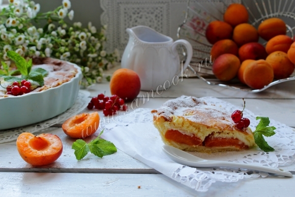 Рецепт абрикосового пирога с сыром маскарпоне