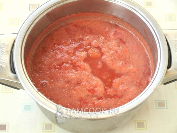 Сварить помидоры с болгарским перцем