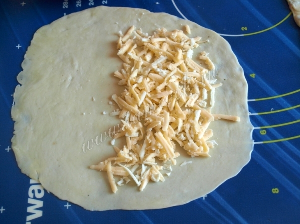 Начинка для чебуреков с сыром