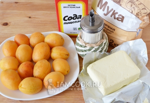 Ингредиенты для пирога с абрикосами на скорую руку