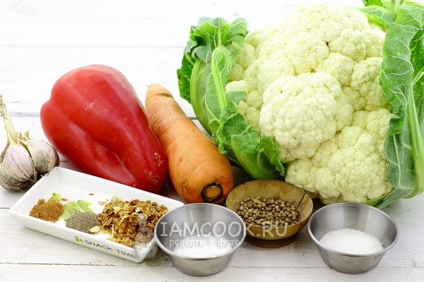Ингредиенты для цветной капусты по-корейски на зиму