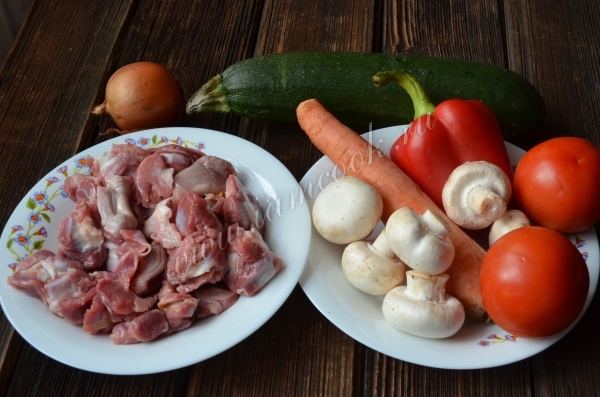 Ингредиенты для теплого овощного салата с куриными желудками