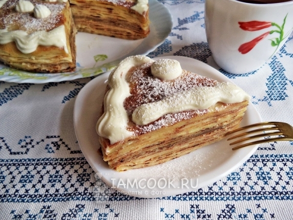 Фото блинного торта со сметанным кремом