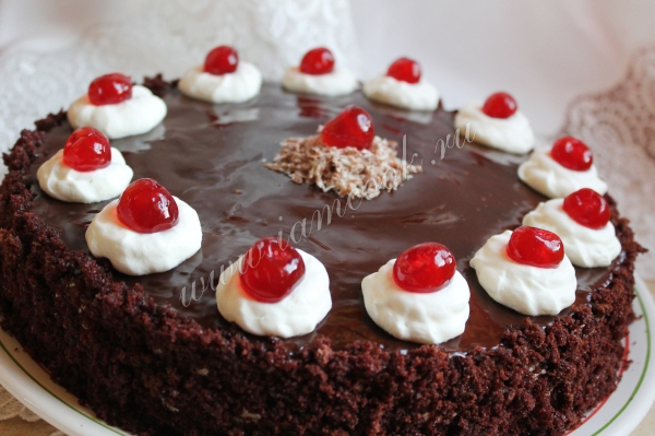 Фото торта «Шоколад на кипятке»