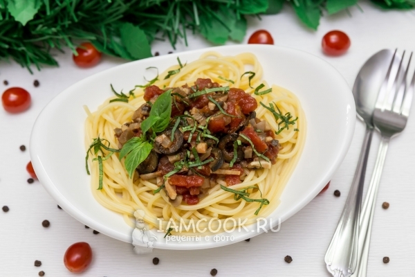 Рецепт спагетти с томатно-грибным соусом