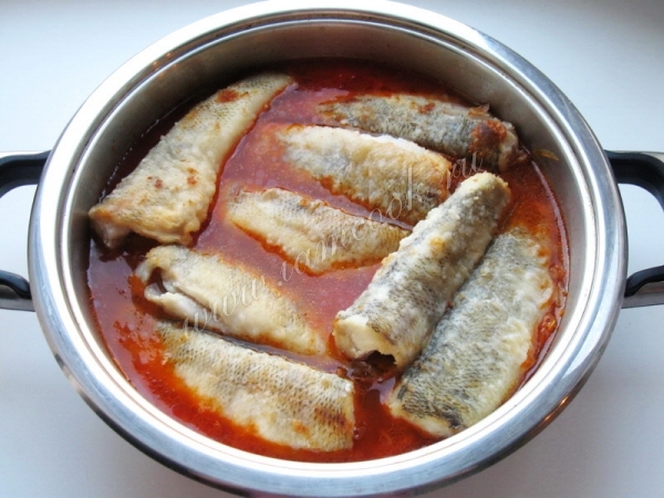 Рыба в маринаде с овощами
