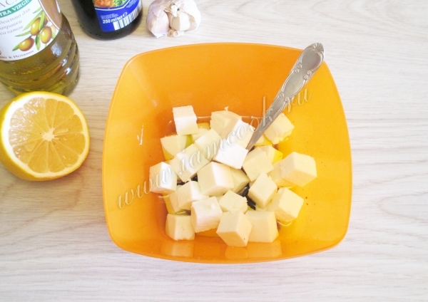 Сыр в соусе