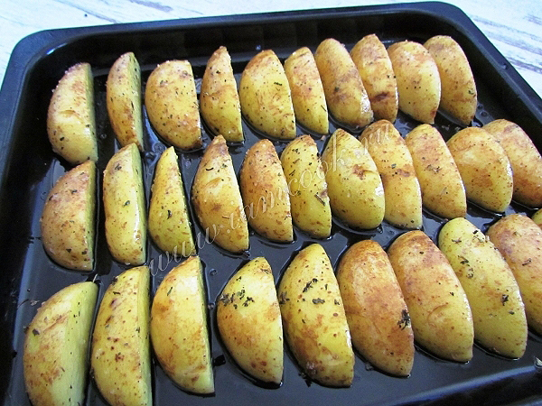 Картофель запеченный в кожуре