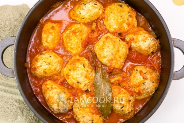 Рецепт тефтелей с рисом в томатном соусе