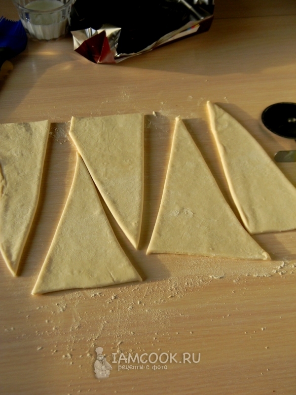 Разрезать тесто на прямоугольники