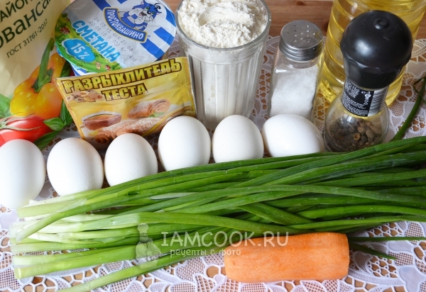 Ингредиенты для заливного пирога с яйцом и зелёным луком