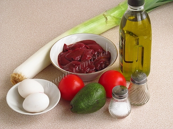 Ингредиенты для салата из куриной печени