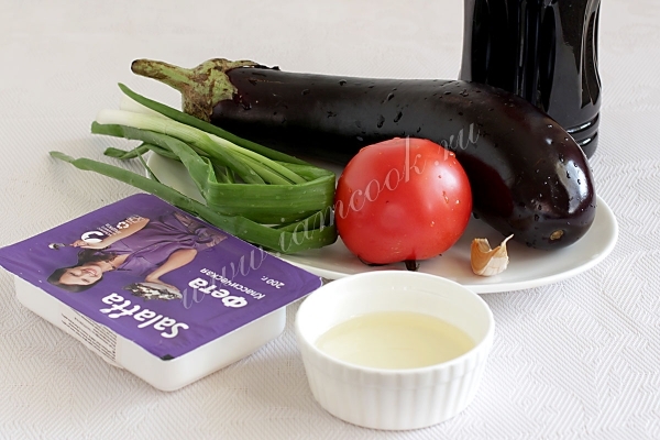 Ингредиенты для салата из жареных баклажанов