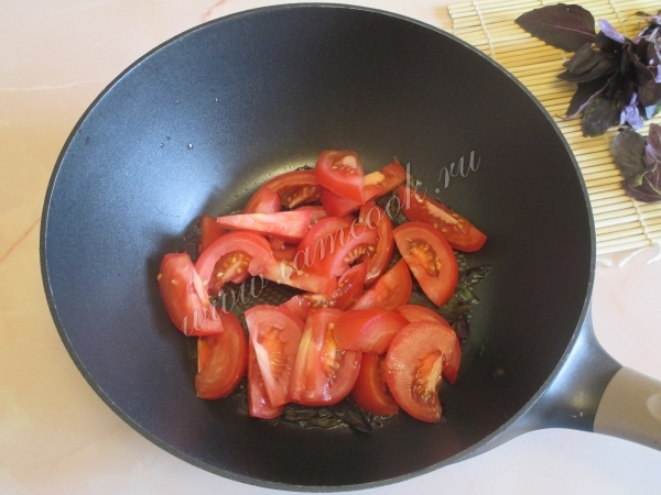 Обжарка томатов