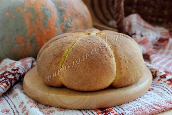 Фото тыквенного хлеба к Хелоуину