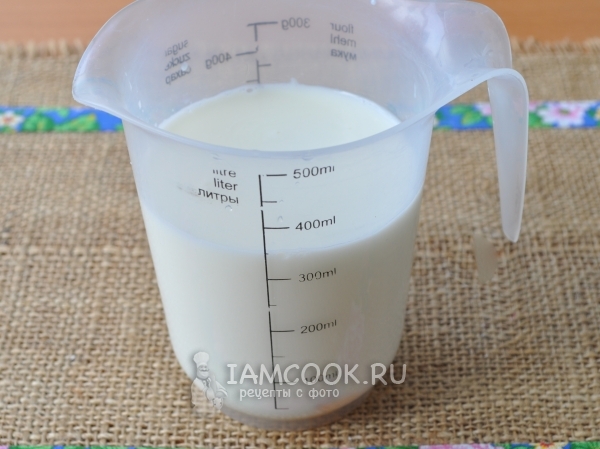 Отмерить необходимое количество молока