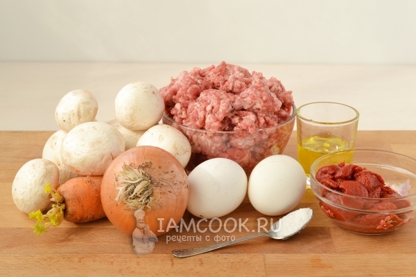 Ингредиенты для мясных биточков с подливкой