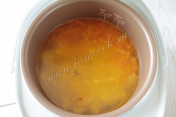 Варим суп с фрикадельками в мультиварке