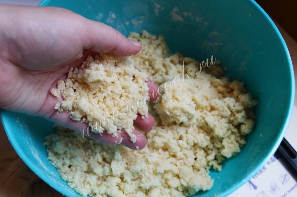 Творожный пирог с песочной крошкой: рецепт приготовления