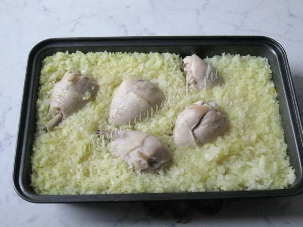 Быстрый ужин из курицы с рисом под фольгой