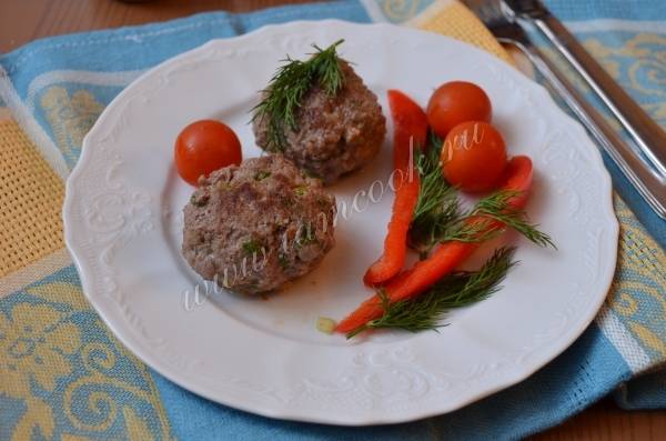 Бифштекс с сыром: рецепт приготовления мясного блюда в духовке