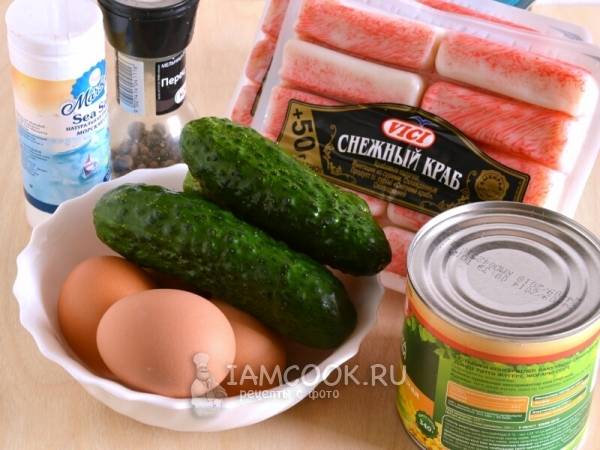 Салат со снежным крабом – рецепт аппетитной праздничной закуски