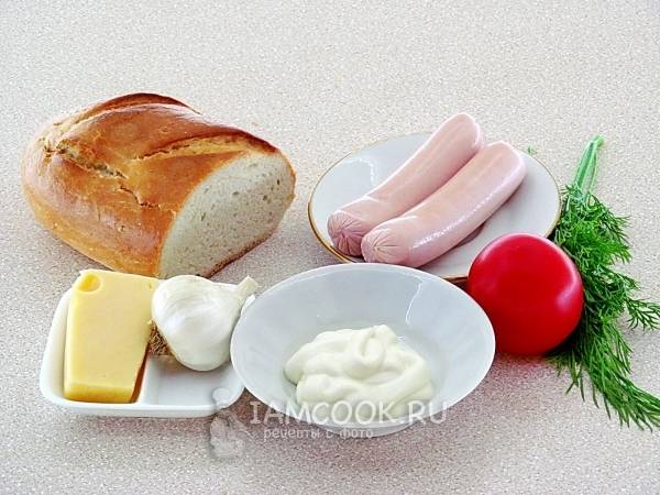 Бутерброды с творожным сыром, семгой и яйцом