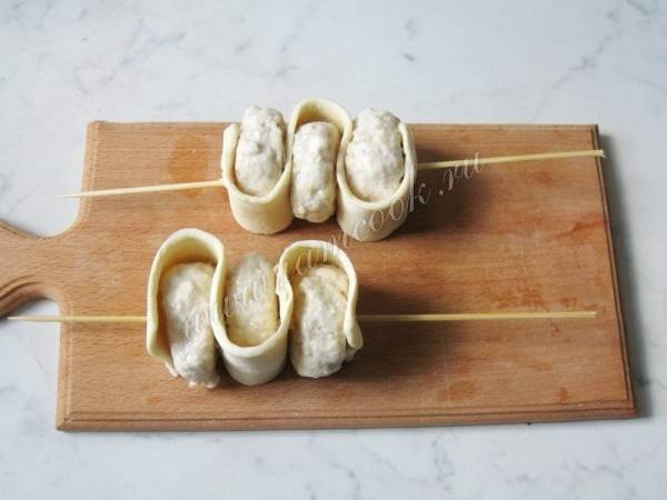 Tsukune - фрикадельки из свинины на шпажках