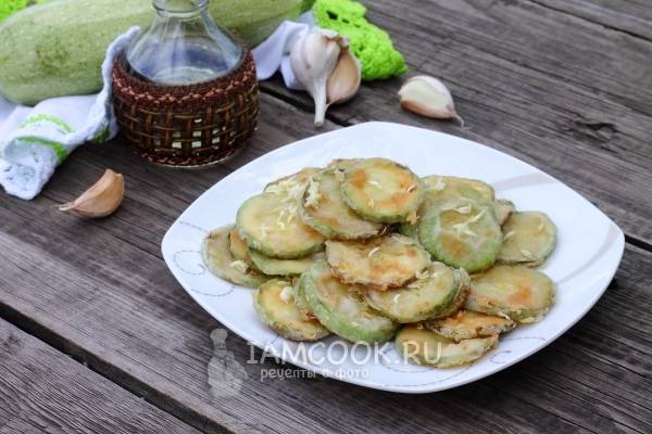 Жареные кабачки с чесноком и майонезом