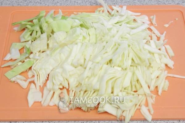 Постные жареные пирожки с капустой и рисом