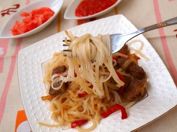 Classic Beef Chow Fun Stir-Fry with Flat Rice Noodles – santokuknives