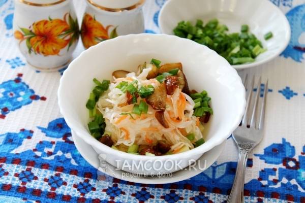 Салат с белыми грибами и курицей рецепт фото пошагово и видео