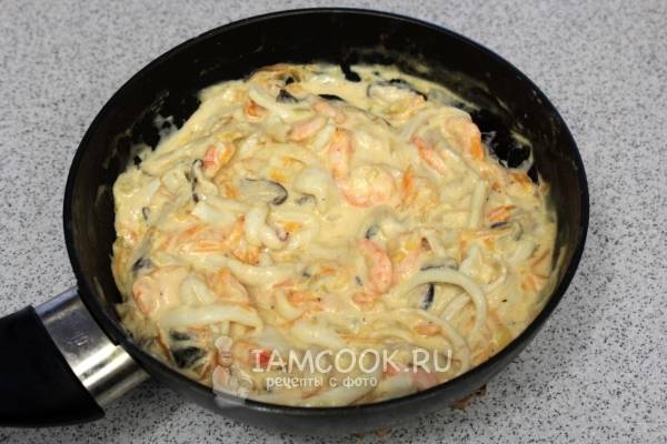 Паста с морепродуктами в сливочном соусе — рецепт с фото пошагово