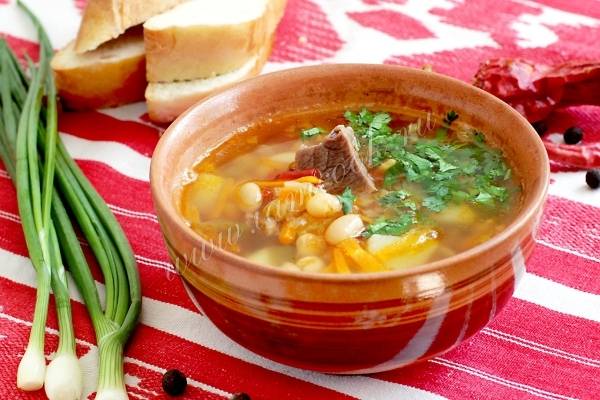 Ингредиенты для супа из фасоли без мяса