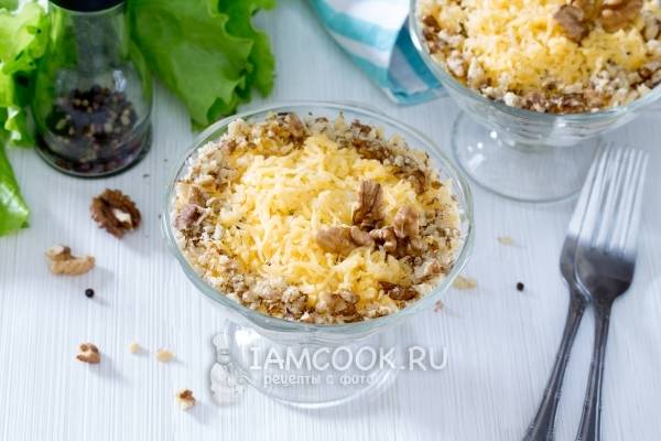 Салат из курицы с грибами и грецкими орехами – пошаговый рецепт приготовления с фото