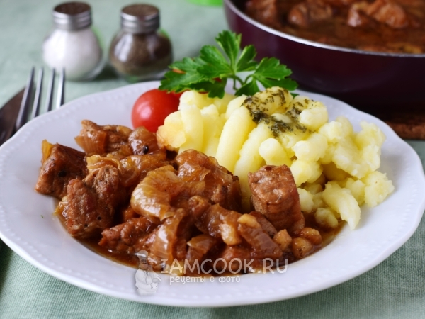 Свинина с овощами на сковороде — лучшие рецепты тушеного и жареного мяса