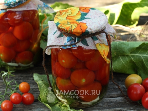 Консервированные помидоры с хреном, рецепт с фото