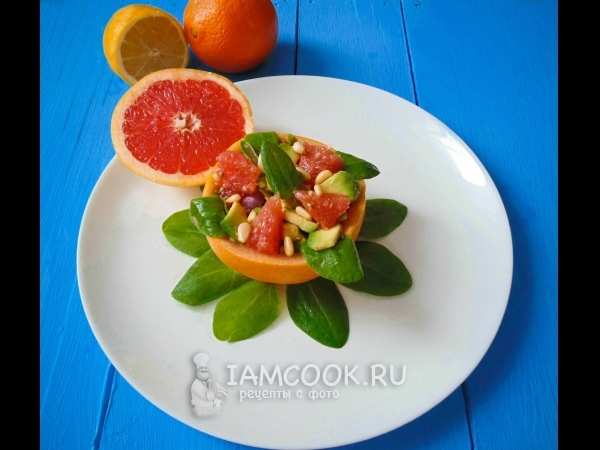 Салат с грейпфрутом и авокадо, рецепт с фото