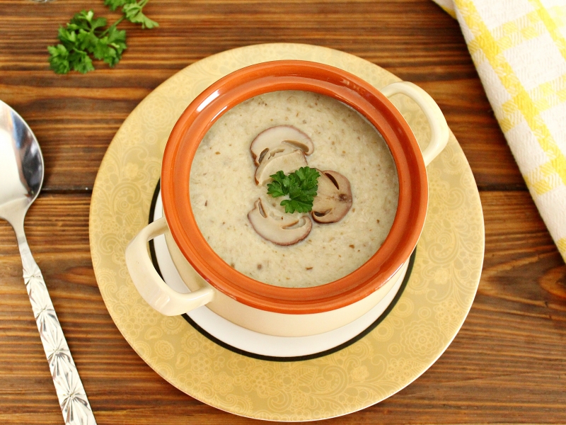 Сырный суп с шампиньонами и брокколи, пошаговый рецепт на ккал, фото, ингредиенты - Дарья