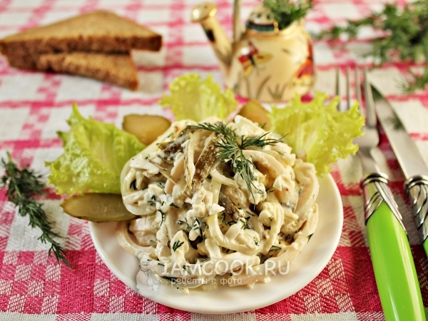 Салат с кальмарами и яйцом - пошаговый рецепт с фото, как приготовить на paraskevat.ru