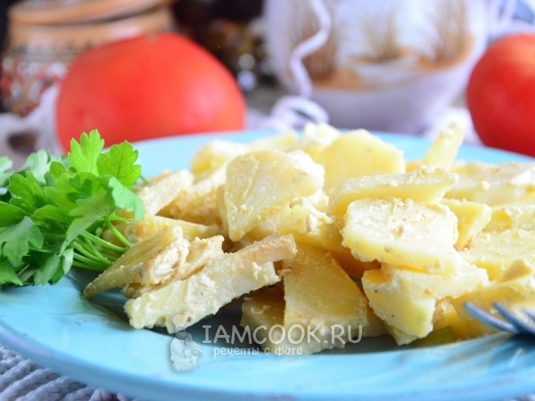 Картофель с сыром и сметаной - рецепт с фото
