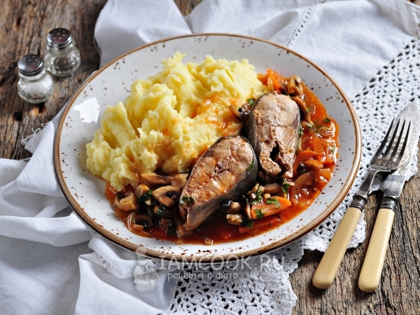 Горбуша с луком и морковью - Пошаговый рецепт с фото. Вторые блюда. Блюда с рыбой и морепродуктами