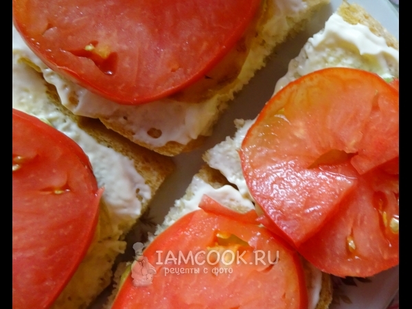 Бутерброды с кабачками и помидорами, рецепт с фото
