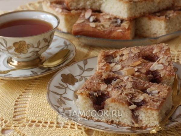 Ароматный пирог с яблочным пюре и кефиром простой рецепт пошаговый